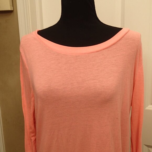 Exertek Women's Shirt Size Large Coral Color - Picture 3 of 3